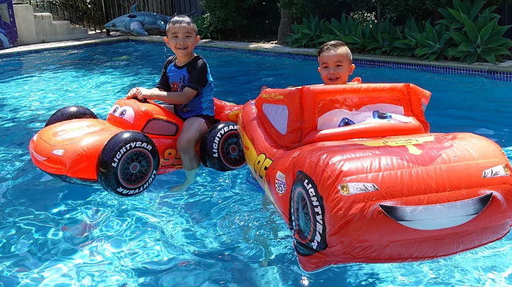 Lightning McQueen Inflatable Pool Fun Childrens Pl...