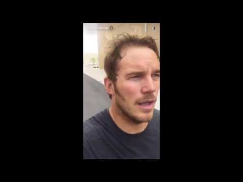 Chris Pratt Does "The Memorial Day Murph"