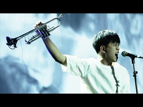 九连真人《莫欺少年穷》CMA颁奖典礼现场