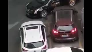 Guy Boxed in Pushes His Way Out #automobile #parking by PT 44 views 3 months ago 1 minute, 3 seconds