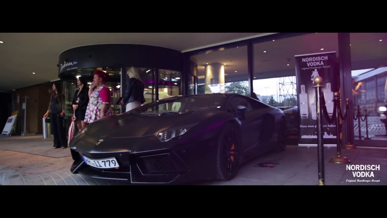 Media Fashion Show Blanka Luz powered by Nordisch Vodka und Nordisch Gin (Video by DallyRecord)