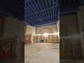 Stuttgart 21: im Turm Bonatz-Bau Ebene 7 blaue Decke momentaner Zustand mit Ziegelbögen S21 Treppe