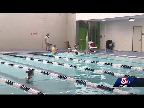 वीडियो: बोस्टन में सर्वश्रेष्ठ सार्वजनिक स्विमिंग पूल
