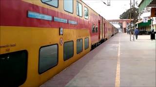 22626 Bengaluru Chennai AC Double Decker Express Train 17 01 2016