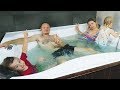 Cu Familia in Jacuzzi | Family Day Fun Ariana cu Alex la Vila