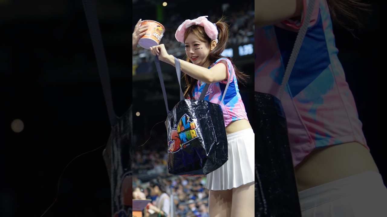 那個誰怎麼在場上搜刮泡麵🍜 來人快給雅英遞上熱水筷子 #李雅英 #이아영 #leeayoung #cheerleader @yyyoungggggg