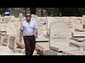 Seconde intifada des parents endeuills se recueillent sur la tombe de leur fils