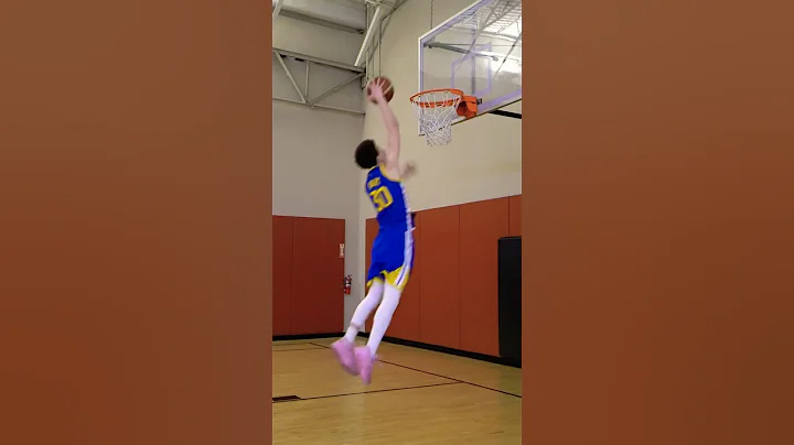 If Stephen Curry was a DUNKER 🤣