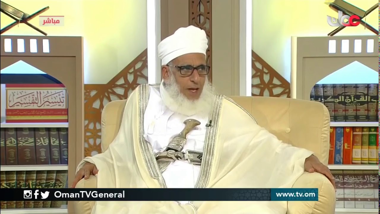 جمعت الصلاتين قصرا في منزلها بسبب مرضها، هل فعلها صحيح؟