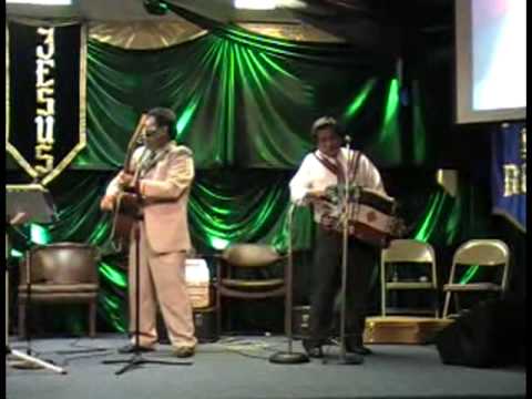 Tomas Villarreal Y Su Conjunto En Highlands Texas