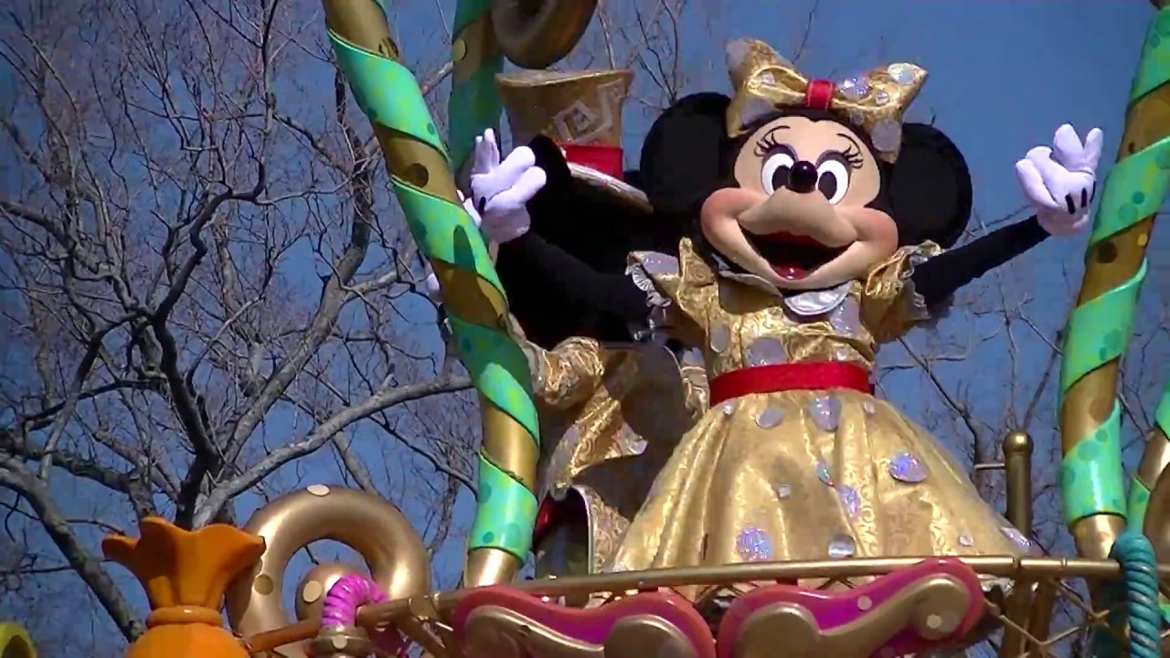 Happiness Is Here Show Stop - YouTube