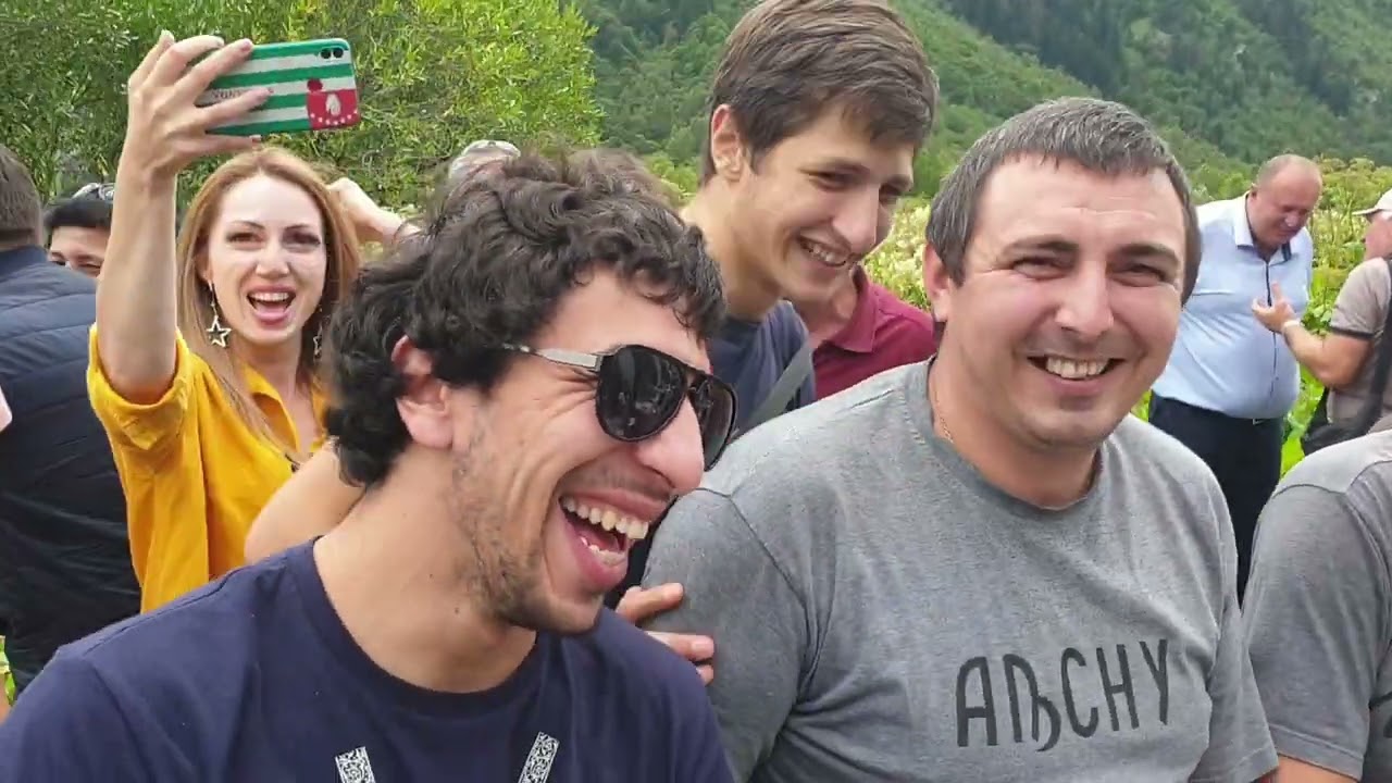 • Проект «Кавказ ‒ наш общий дом»: репортаж визита учителей Пицундской СШ №2 в КЧР