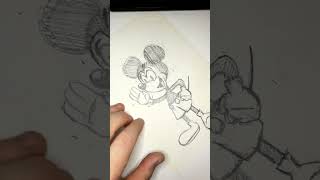 SKETCHING A MICKEY MOUSE #shorts