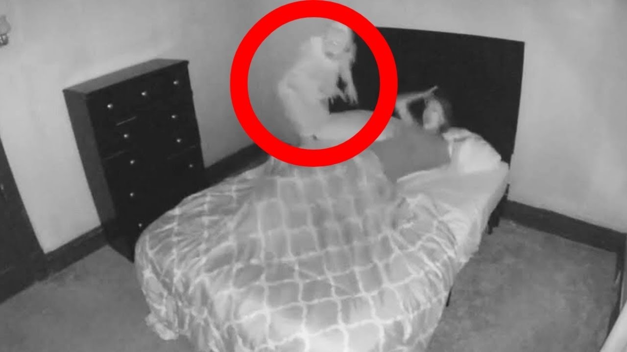 Son Films Mom After Refusing To Sleep, Look At What He Sees