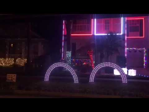 Christmas.radio. listen live to dozens of christmas radio stations for free! Radio station Christmas lights - YouTube