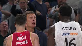 🏀Face to face: Μεγάλη ένταση και «γαλλικά» ανάμεσα σε Μπαρτζώκα και Γκαρούμπα! screenshot 3