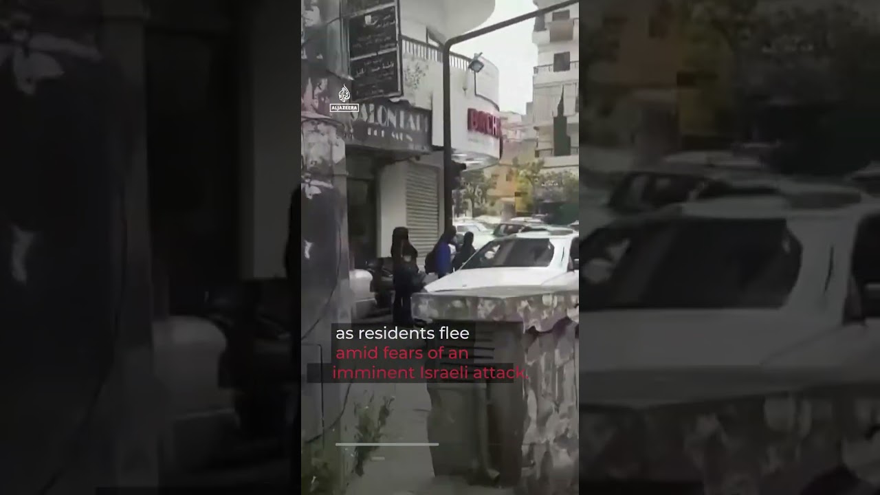 سكان يفرون من الضواحي الجنوبية لبيروت مع إصدار إسرائيل أوامر بشن غارات جوية