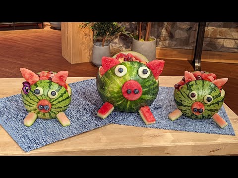 Serve Up Your Summer Fruit Salad in This Adorable Pig-Shaped Watermelon Bowl | Rachael Ray Show