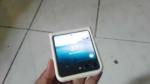 Samsung Galaxy Z Flip 5: How to Turn On or Off 