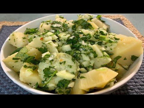 Video: Yuav Ua Li Cas Pickle Salted Cucumbers Tsis Muaj Dej