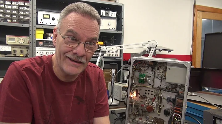 Repair of the Johnson Viking 1 Tube Ham Transmitter Grand Finale Operational and sounds great!