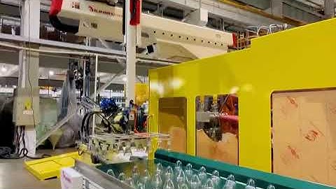 Hot Hot Hot item Runma brand Three axis heavy load robot to pick bottle preform润马机械手