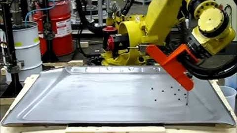 HEM FLANGE ADHESIVE AND ANTI-FLUTTER MASTIC: BODY SHOP