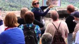 How to Start a Tour Guide Business
