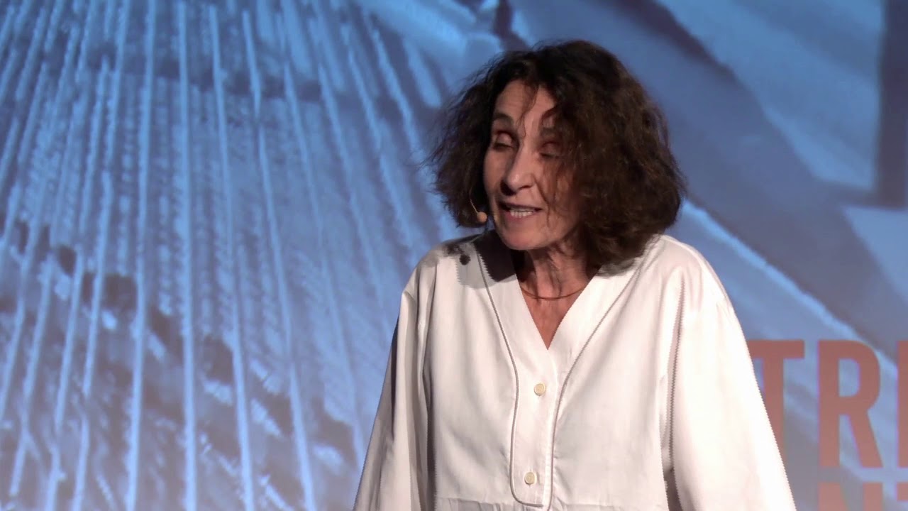 Piano et poésie : deux remèdes face aux erreurs médicales | Sylvie Volle | TEDxEMLYON