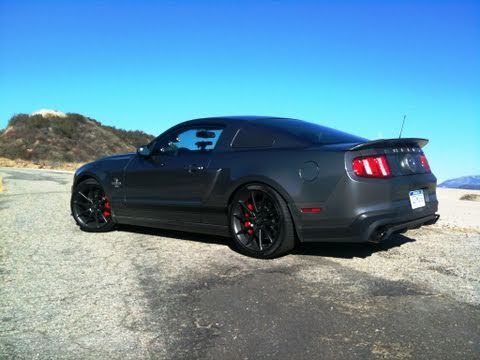 Ford Mustang Shelby GT500 Super Snake - ROAD TEST