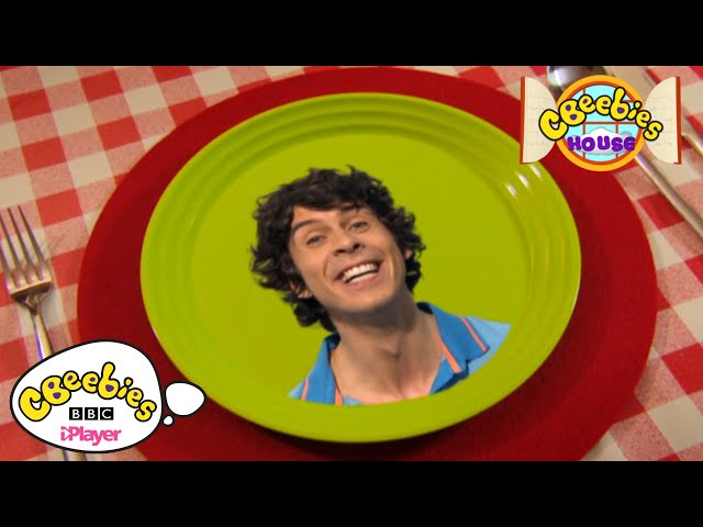 What's On Your Plate? | Lunchtime Song | CBeebies class=