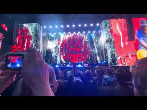 November Rain - Guns N Roses - Live At Hyde Park London - 30062023