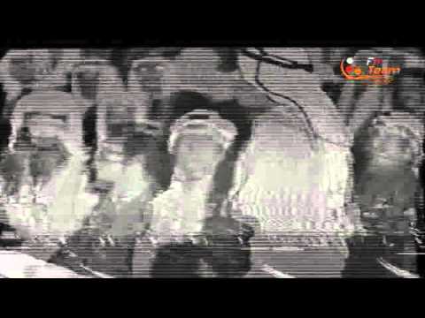 محمد المنصور و فصلة كوميدية مع أحد الحضور في مسرحية بخور أم جاسم 1970