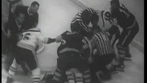Derek Sanderson vs Tim Horton Oct 26, 1968