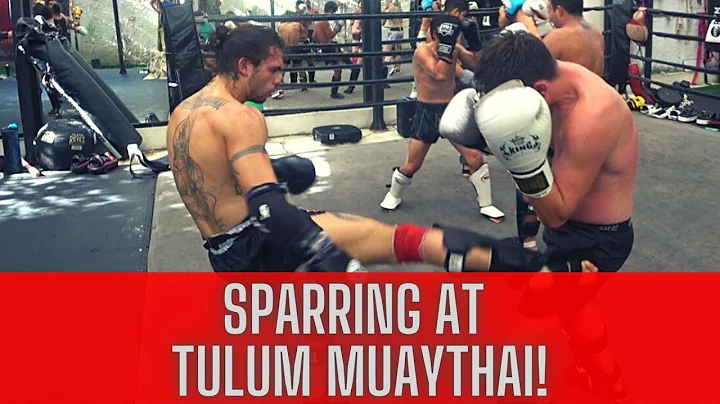 Sparring with Muaythai Worldchampions at Tulum Mua...