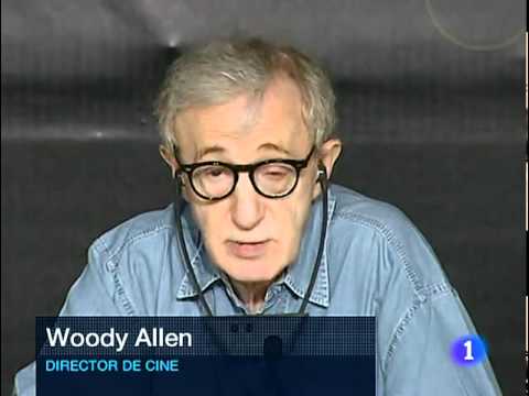 Videó: Woody Allen elkezdett képet forgatni Carla Brunival