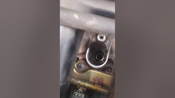 honda jazz 1.2 2005 (8 of!) sparkplug swap/change ( Video 1 of 3)