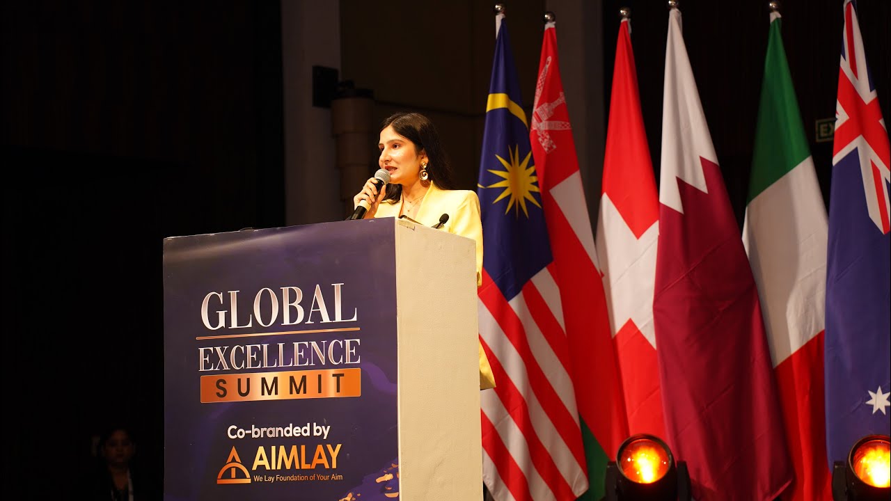 Anchor Nidhi hosting Global Excellence Summit✨ #anchornidhi #anchoring #corporateemcee 