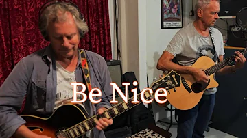 Be Nice: Paul de Villiers (feat.) Robin Auld