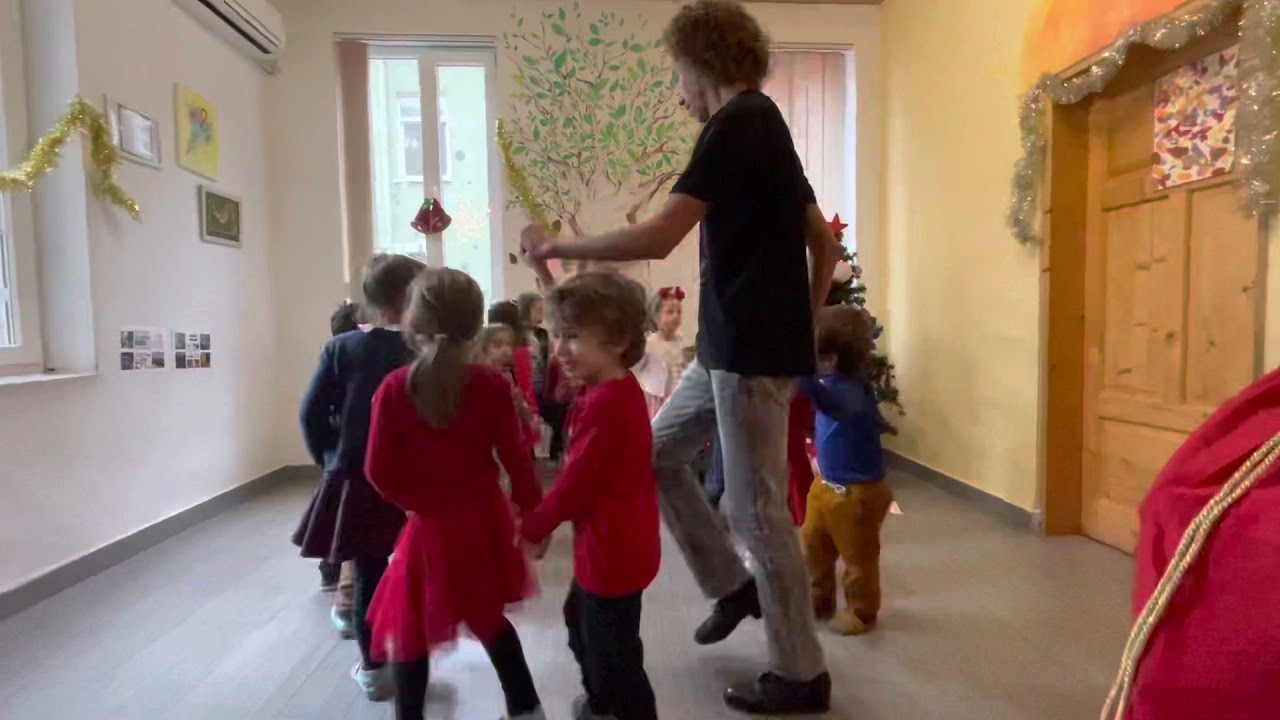 Тръгваме на дясно, дай дай 🥳