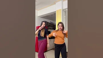 Sunidhichauhan Vishalandshekhar Piyushsharma Tashan Chaliya Kareenakapoorkhan Saifalikhan 