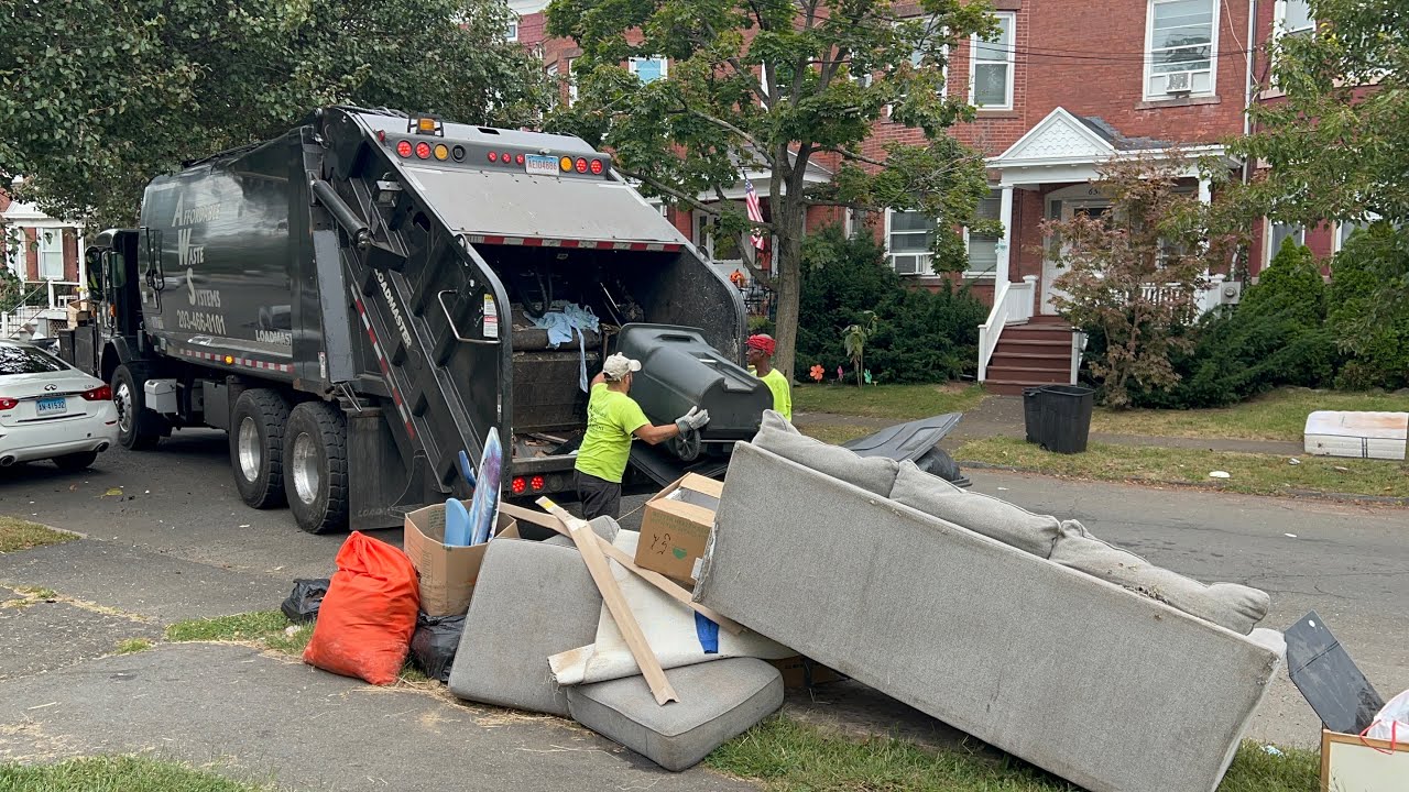 Garbage Truck VS Bulk Piles
