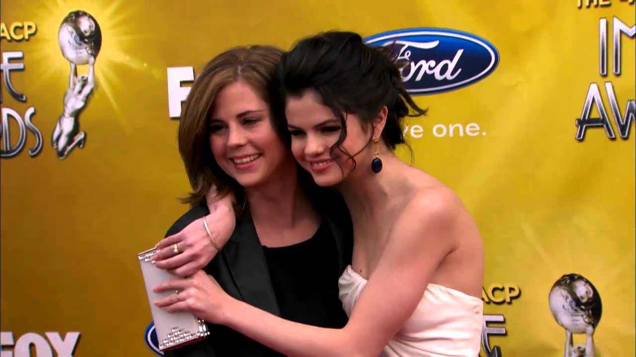 hall of fame -  selena Gomez