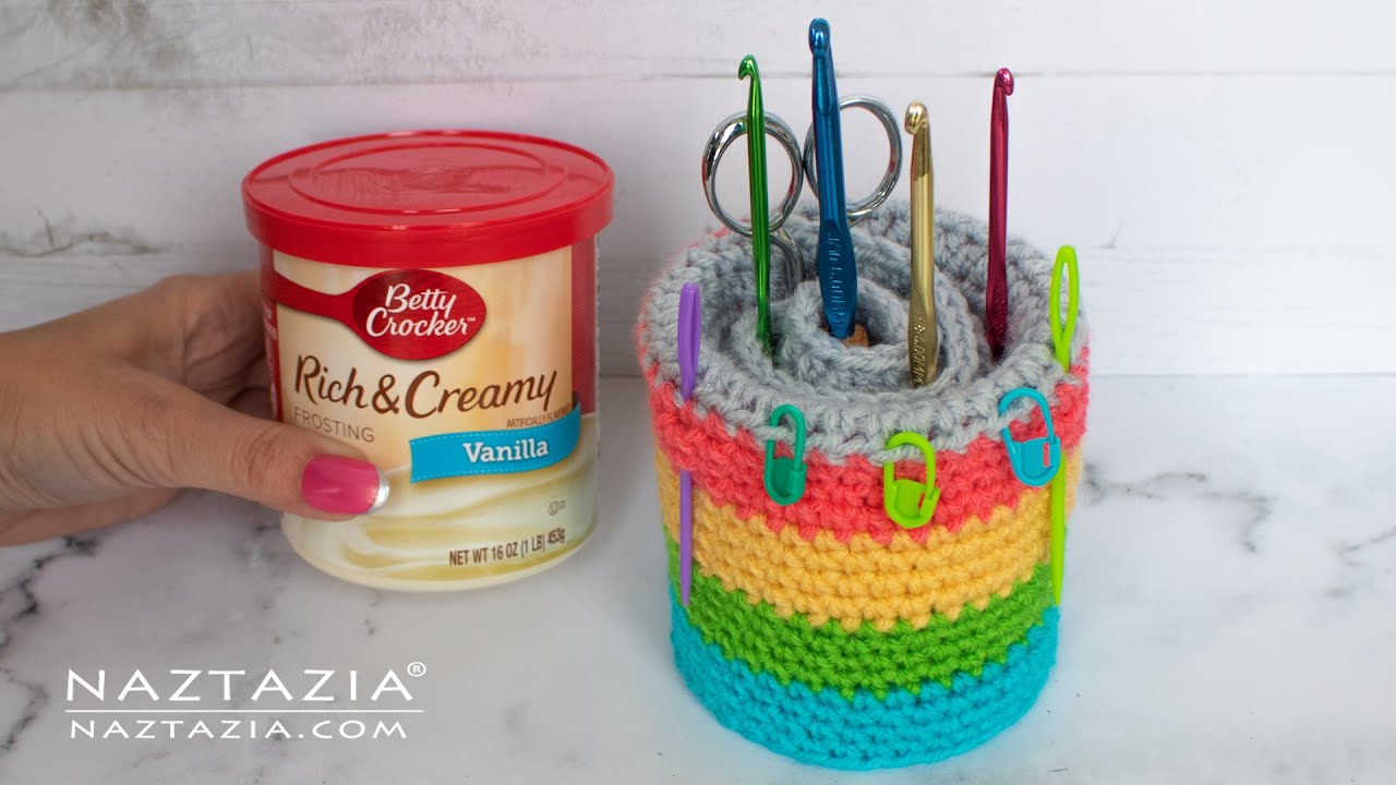 HOW to CROCHET a CROCHET HOOK HOLDER by Naztazia 