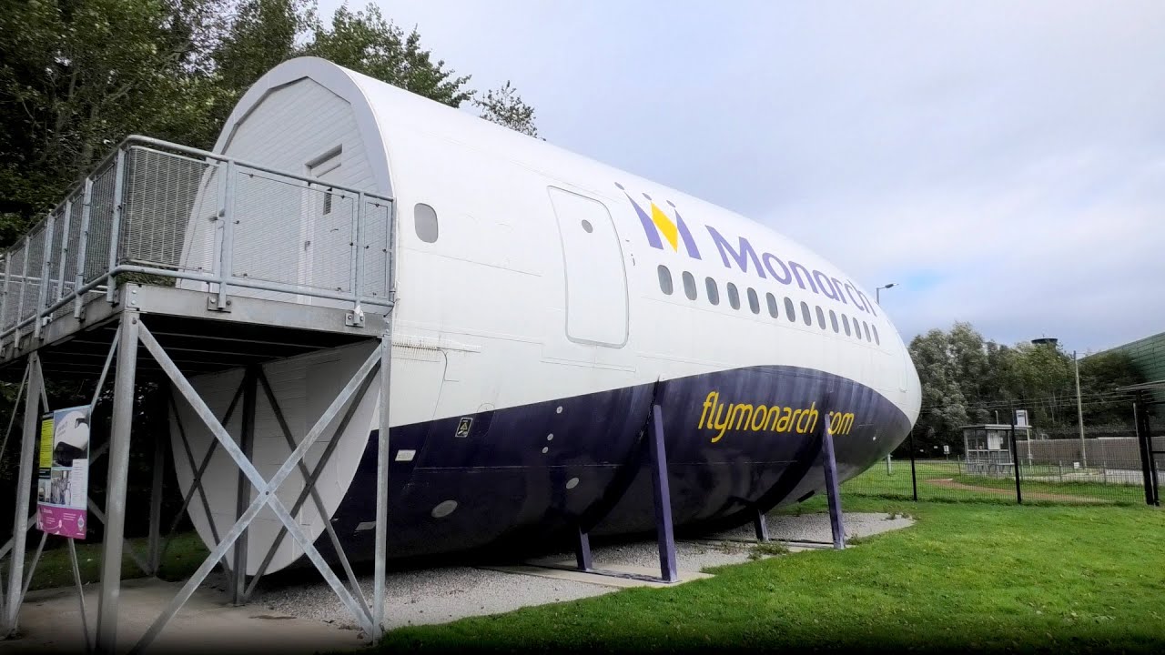 Monarch Airlines DC-10-30 (G-DMCA) at Manchester Airport Visitor Park | TOUR + Inside Viewing