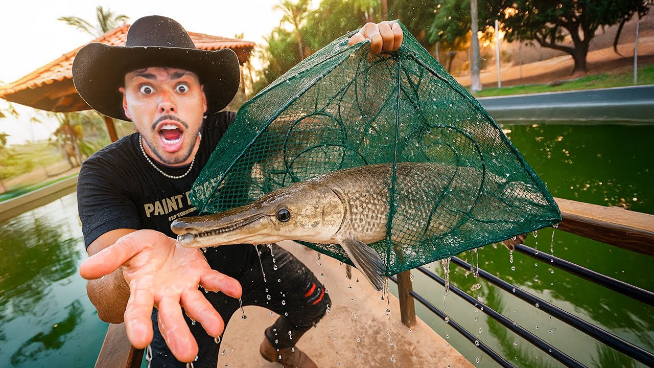 INÉDITO - PEGUEI O PEIXE JACARÉ COM UMA ARMADILHA DE PEIXES !