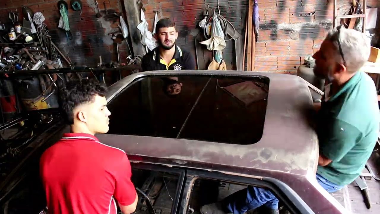 Monza com teto solar  panorâmico instalação