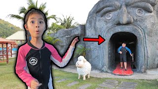 บริ้งค์ไบรท์ | หนีซอมบี้ EP.4 เอาชีวิตรอดในสวนน้ำ the resort water park สวนผึ้ง ราชบุรี screenshot 2