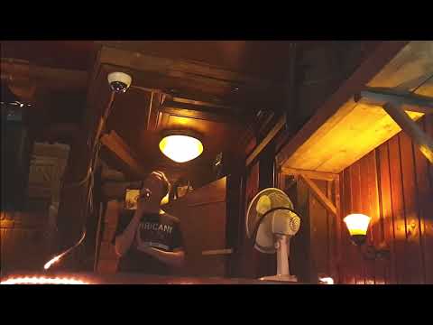 Christian singt „Die