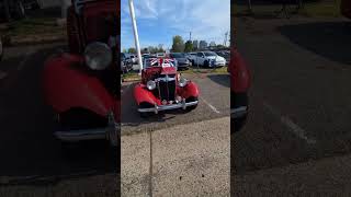 1952–1953 MG TD Roadster – Classic British Open-Top with XPAG Power